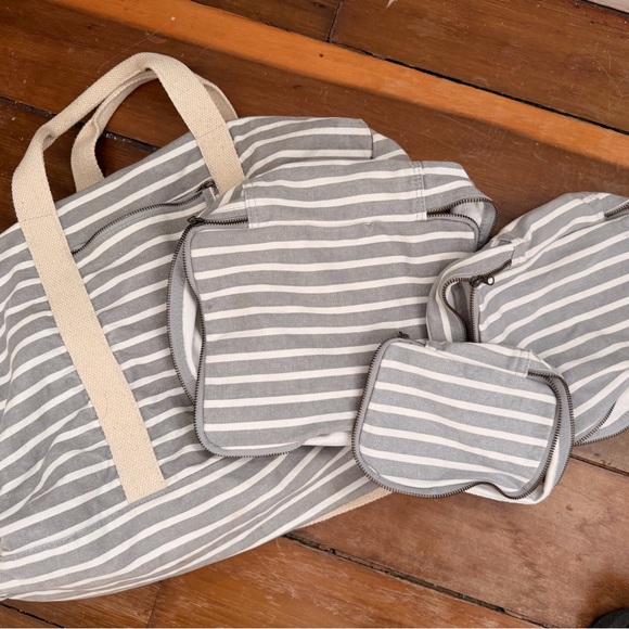 Known Supply Handbags - Know Supply Weekend Striped Gray and White Travel Bag Set with travel bags